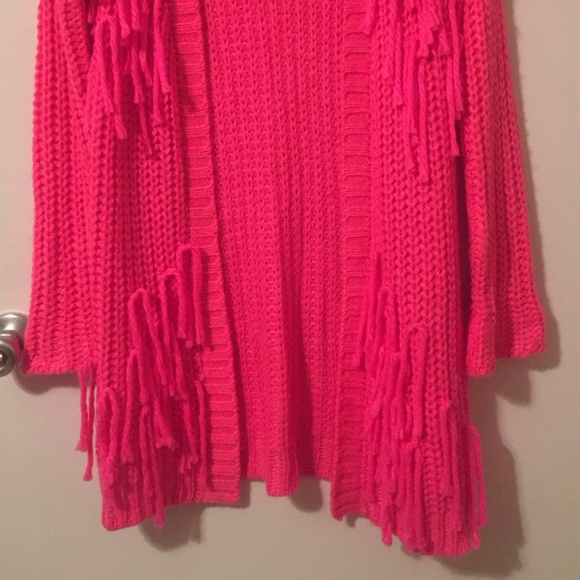 💗💗💗 New Knit Cardigan with Fringe, M - Picture 2 of 8